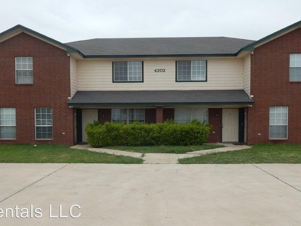1st image of 4202 Deek Dr APT A