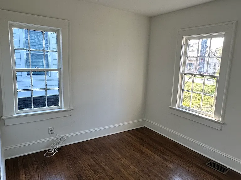1933 Markone St NW — Photo 21