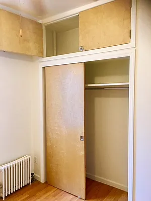 Rented by Halvatzis Realty | media 5