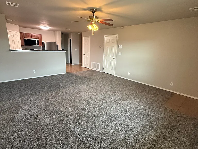 3511-3513 E Fairmont Pl — Photo 3