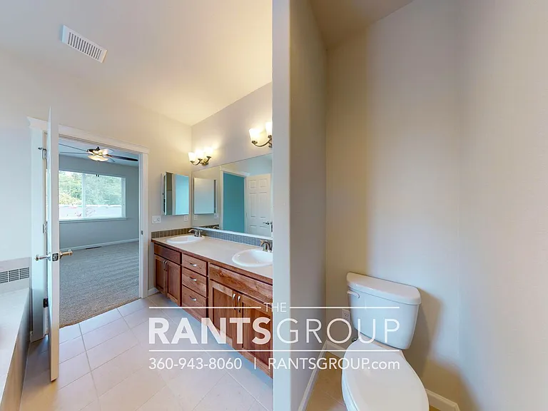5212 Marian Dr NE — Photo 18