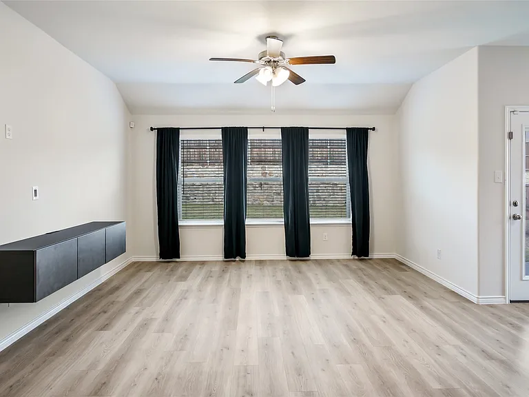 2638 Azaleas Run Dr — Photo 14