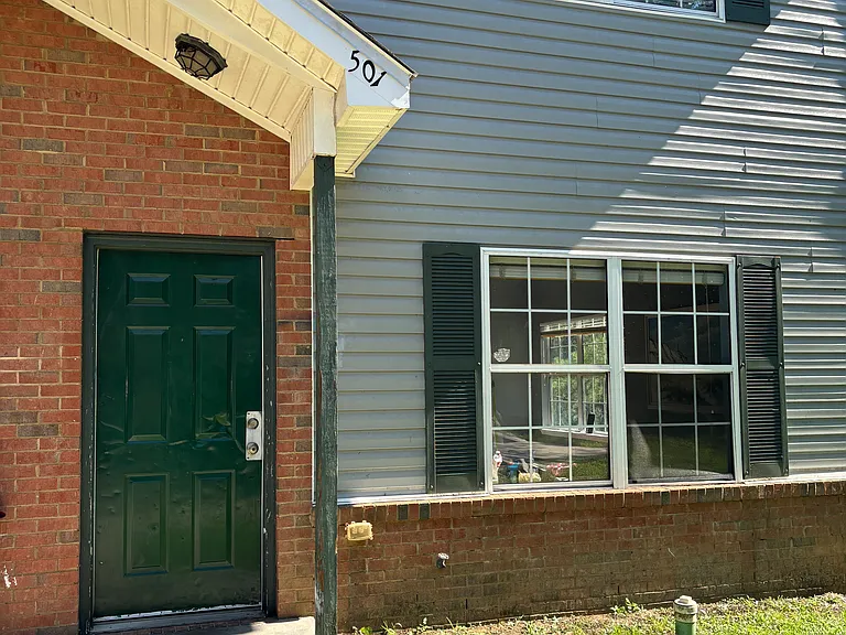 2403 Hartsfield Rd — Photo 2