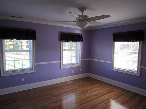 5th image of 347 Woodhouse Ave