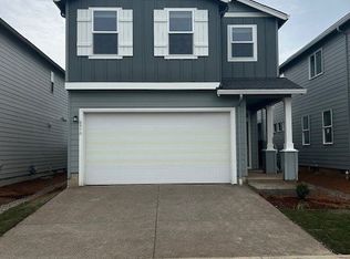 8970 SW Vermillion Dr, Tualatin, OR 97062