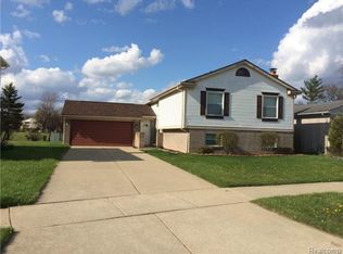 42544 Beechwood Dr, Canton, MI