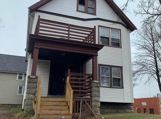 2931 W Chambers St 2933, Milwaukee, WI 53210