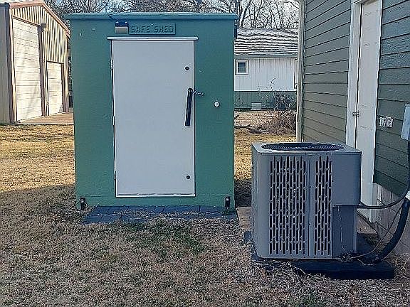 Tornado Shelter