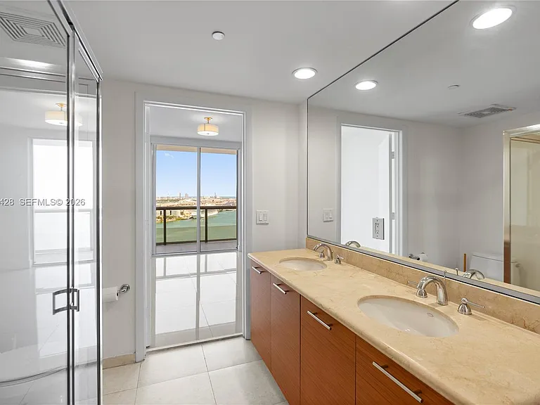50 Biscayne Blvd #2604 — Photo 29