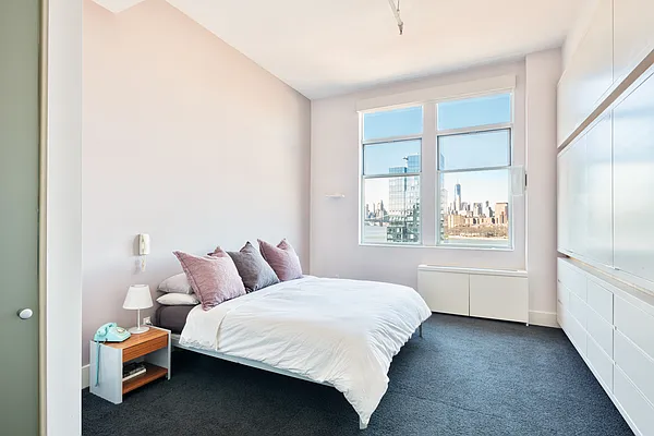 Sold by Compass | media 5