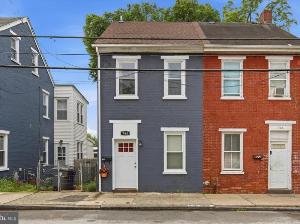 764 Queen St, Pottstown, PA 19464