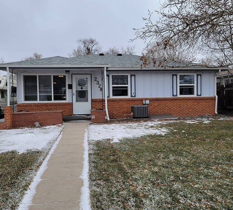 1st image of 2328 W 6th St #1