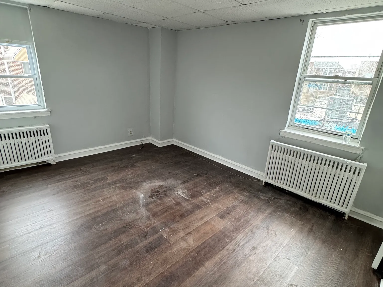 1 bed, 900 sqft, $1,100 — Photo 3