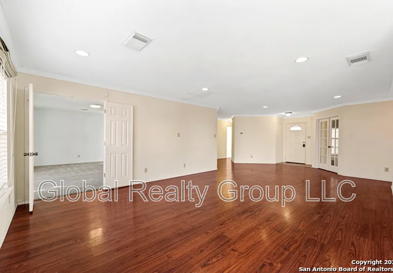 2913 Candleberry Dr — Photo 4