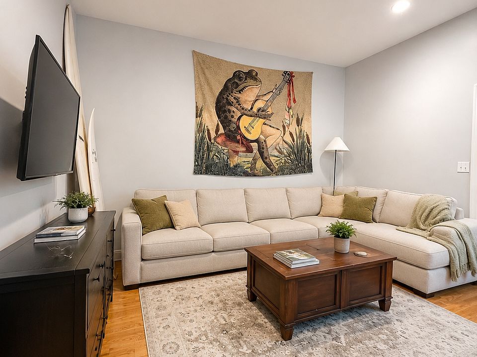1st image of 178 I St #1