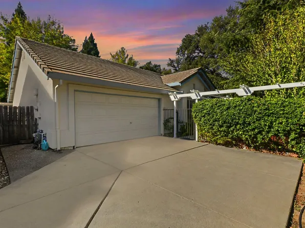 213 Partridge Ct, Roseville, CA 95661