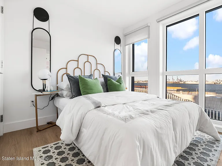 5 Stuyvesant Pl #7C — Photo 29