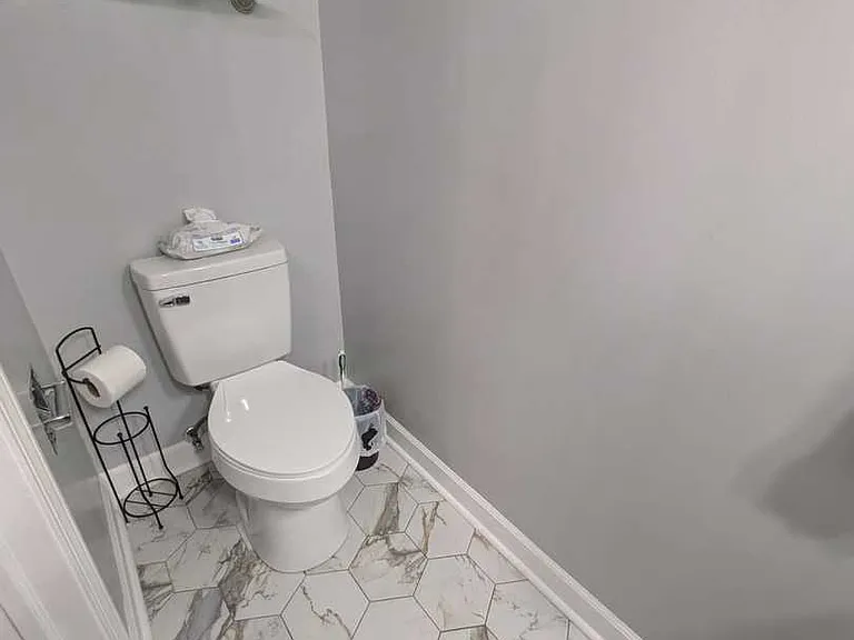 1054 Rockport Dr #1 — Photo 12