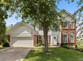 1887 Lunenburg Dr, Saint Peters, MO 63376
