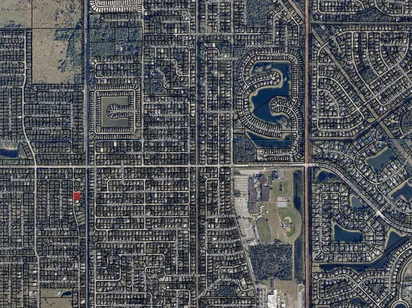 656 Sky Ct SW, Palm Bay, FL 32908