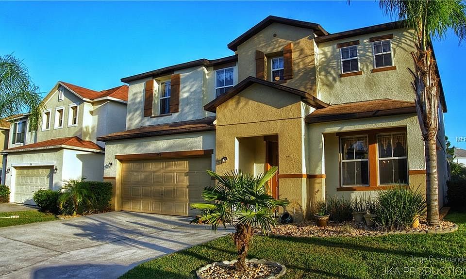 1st image of 242 Willow View Dr