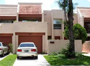 1833 NW 58th Ave, Lauderhill, FL 33313