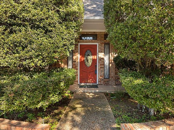 4th image of 1106 Magnolia Dr
