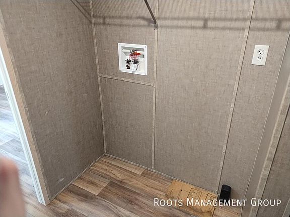 5th image of 400 Fm 3168 #438