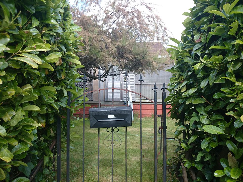 1st image of 7702 Earl Ave NW
