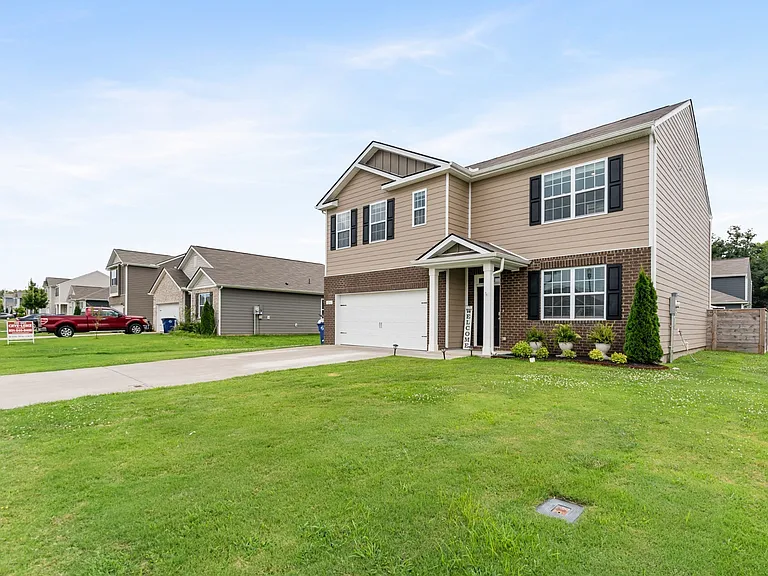 125 Stammer Farms Blvd — Photo 3