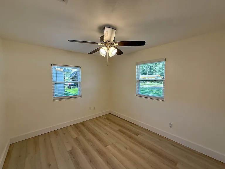 1501 Croquet Dr — Photo 11