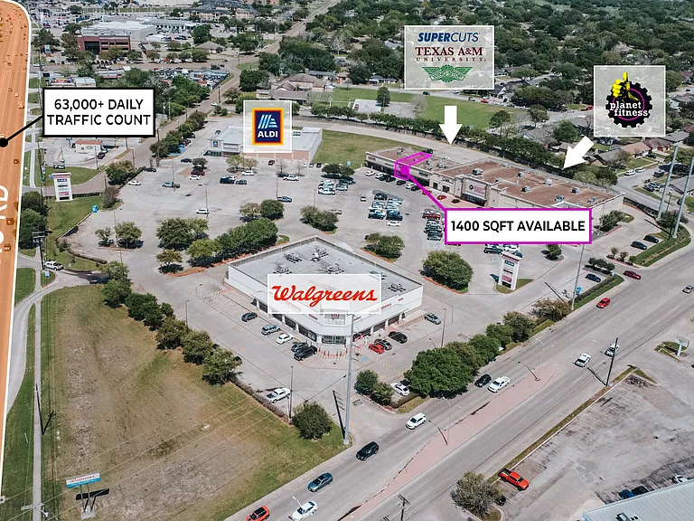 5212 N Navarro St — Photo 1