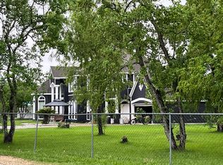 16690 Cowan Rd, Alvin, TX 77511