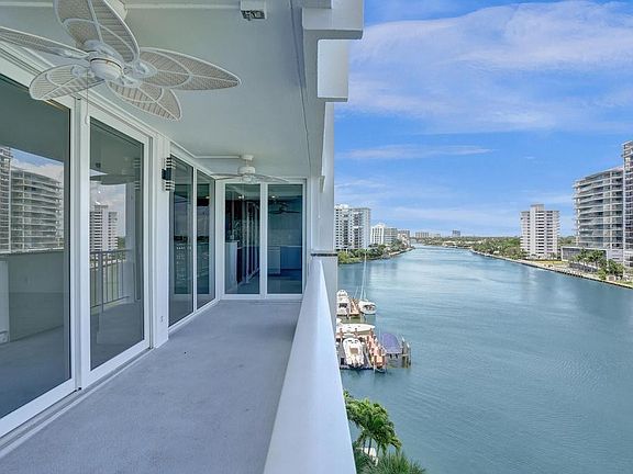 4th image of 2800 E Sunrise Boulevard #8B