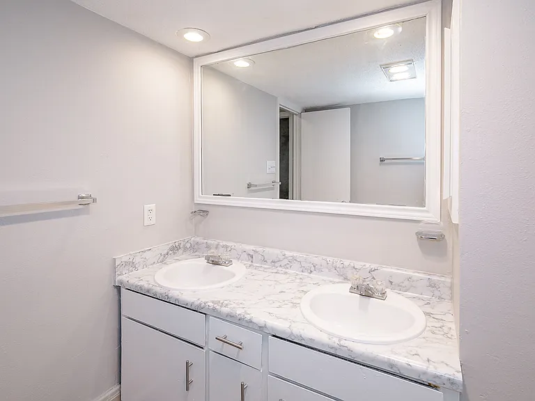 The Heights - Two Bedroom One Bathroom