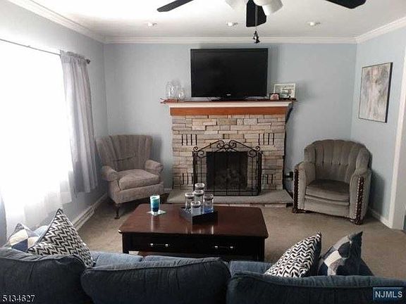 4th image of 26 Yates Ave