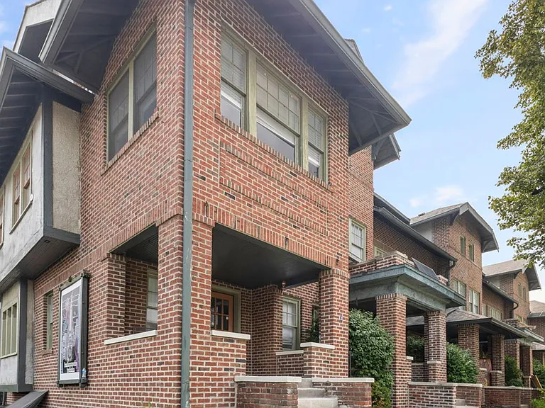 Historic Audubon Court — Photo 15