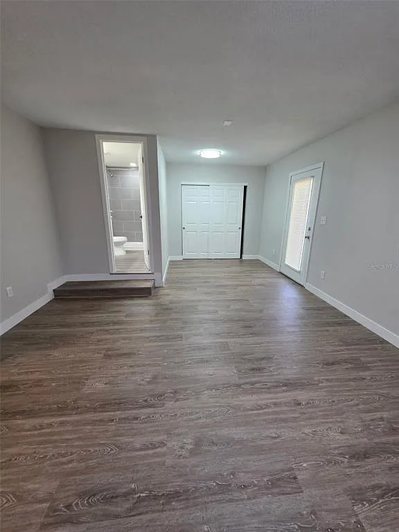 4 bed, 2.0 bath, 1353 sqft, $1,900 — Photo 2