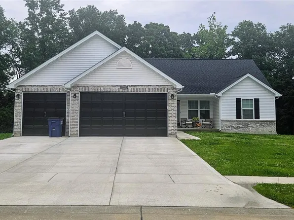 10721 Trenton Ln, Foristell, MO 63348