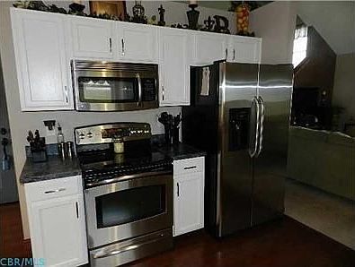 3rd image of 2507 Acorn Ct