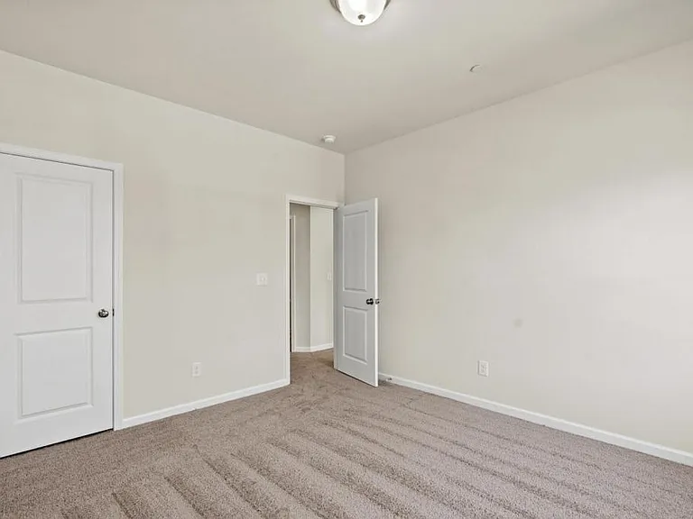222 Emmett Dr — Photo 20