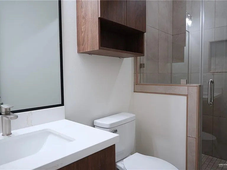 1200 S Woodland Dr #3 — Photo 9