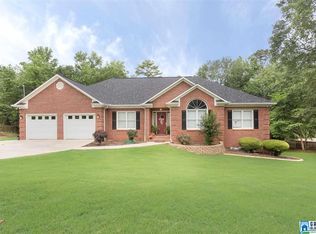 5210 Red Oak Dr, Oxford, AL 36203