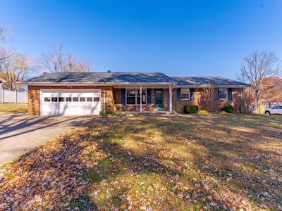 7688 Meadow Ln, Newburgh, IN, 47630