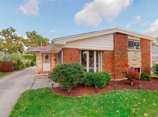 10814 Berkshire St, Westchester, IL 60154