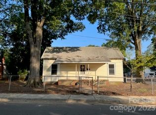 634 Spruce St, Mooresville, NC 28115