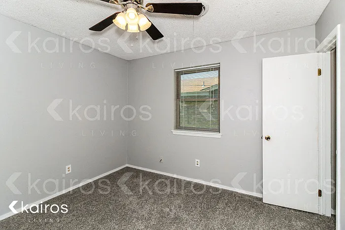 8202 Laredo Trl — Photo 8