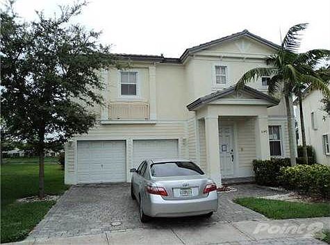 1st image of 3140 NE 1st Dr