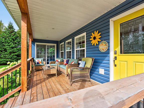 5th image of 105 Forest Hills Ln