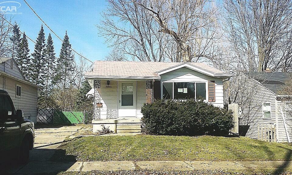 1st image of 3826 W Kearsley St